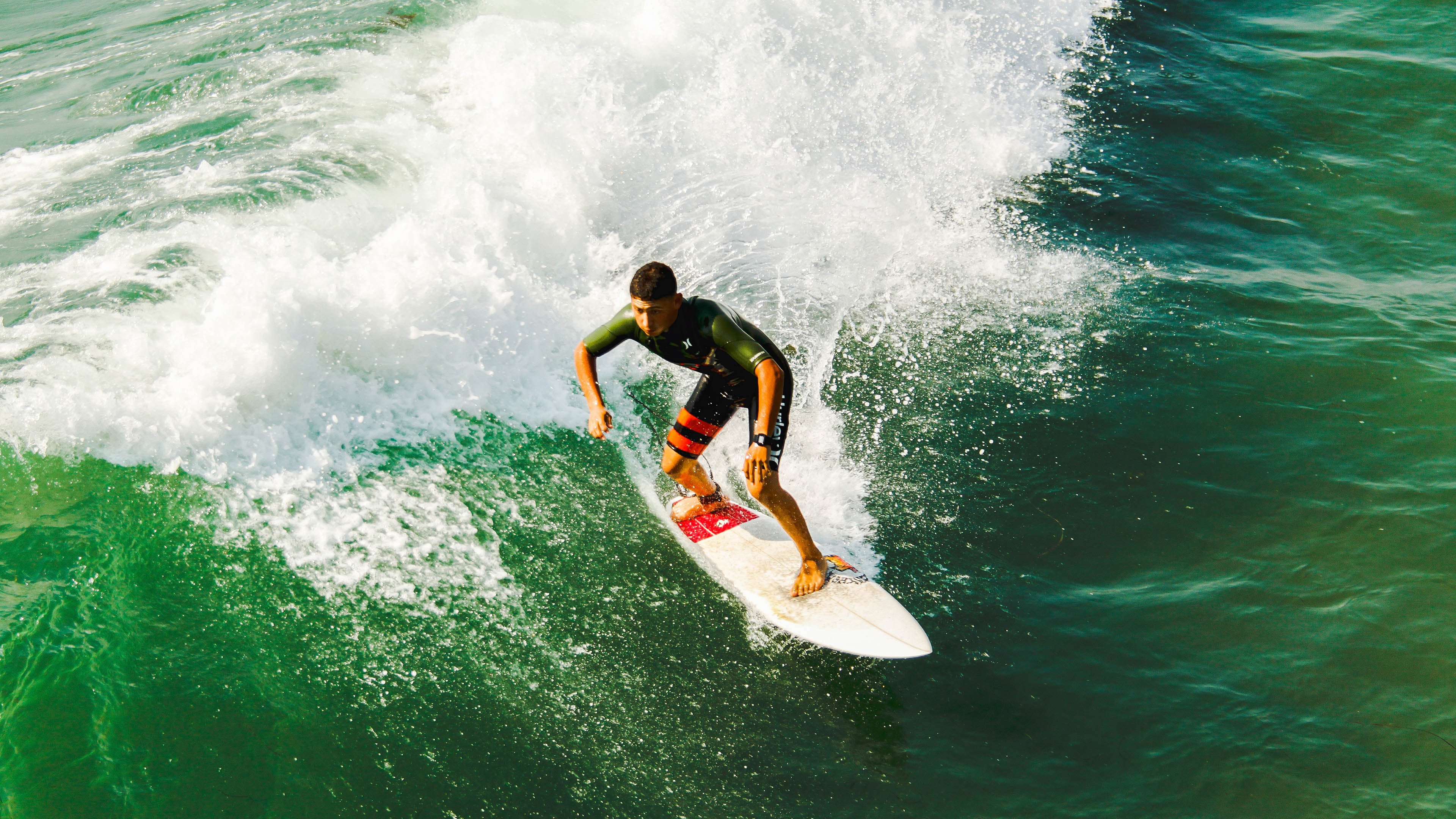 随机派对摩托车比赛，热血狂飙全场欢呼，摩托车比赛的游戏叫什么