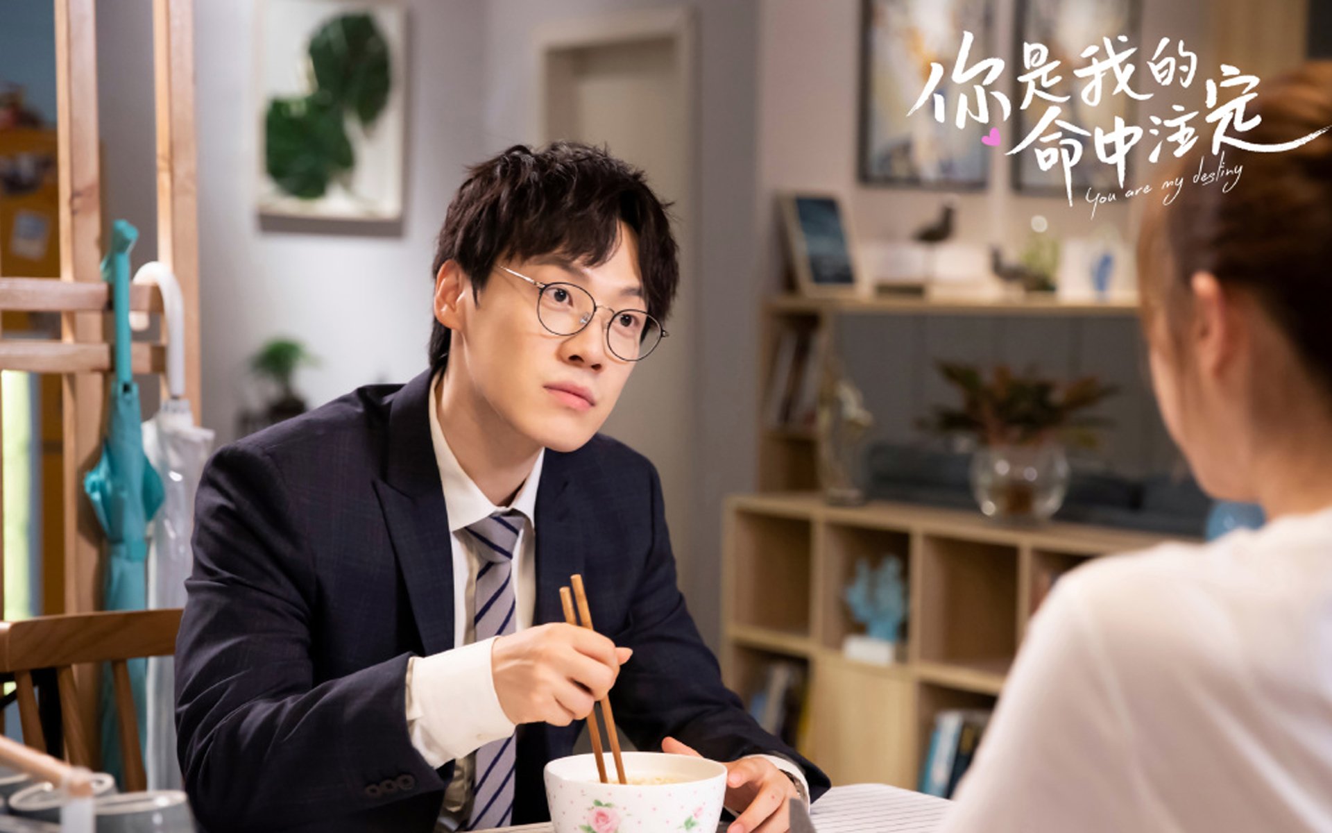 篮球比赛中战术执行与临场调整研究,篮球联赛战术